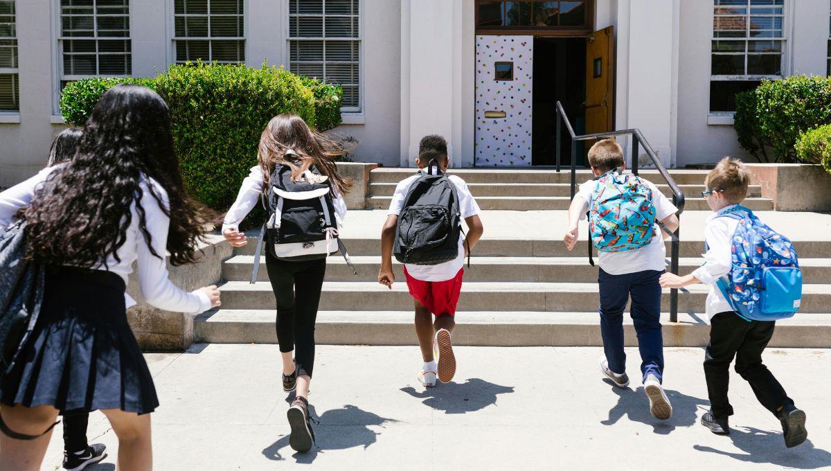 Año escolar 2026: ¿Pueden prohibir la entrada al colegio por no usar uniforme?